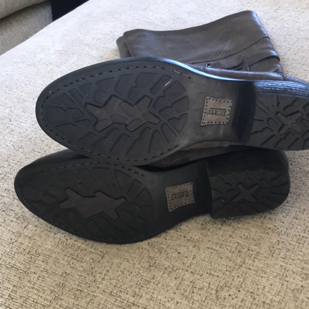Born Distressed Boots size 9 - Picture 10 of 10